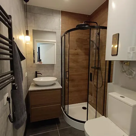 Live Like A Local 아파트